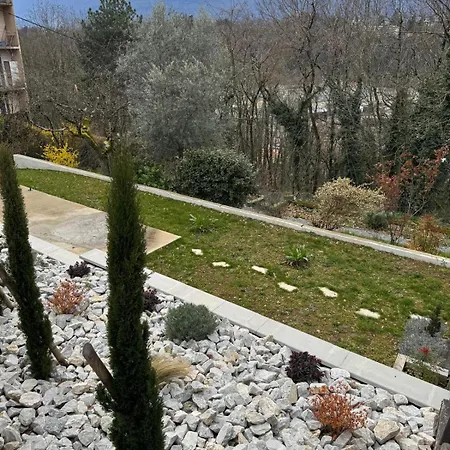 Casa de Férias ô Ma Belle Demeure - Parking Privé Aix-les-Bains